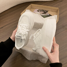 批发2026春<b class='q'>夏季</b>新款内增高小白鞋松糕休闲百搭运动女鞋货号