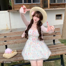 批发拍图中花漾甜茶 织物猪原创度假风仙女感刺绣碎花吊带连衣裙汉服