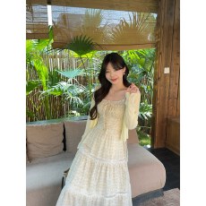 批发实拍2026<b class='q'>甜美</b>淑女碎花蕾丝边收腰大码胖妹显瘦碎花吊带连衣裙女