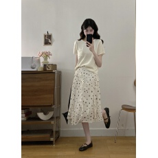 批发实拍oker~2026韩系新女天丝波点半身裙+全羊毛后开叉短袖<b class='q'>针织衫</b>