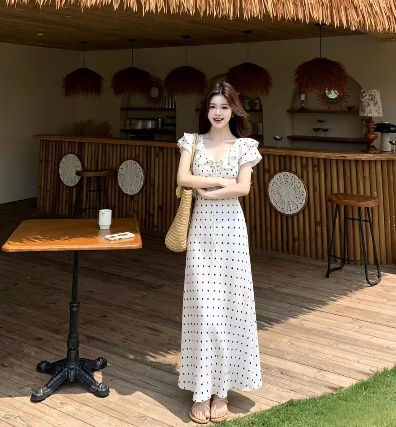실사 2026 빅 사이즈 여름 새로운 프랑스식 우아함 휴가 도트 무늬 드레스 V넥 꽃무늬 순수한 욕망 하이웨이스트 치마