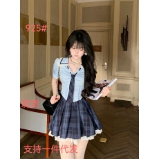 批发Blovelan温莎日记 少女学院风衬衫领收腰上衣复古格纹百褶裙套装