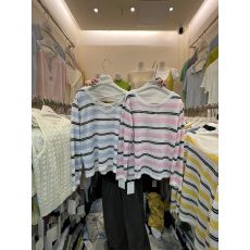 十三行2026春装新款撞色条纹露背宽松针织衫女薄款防晒毛衣罩衫