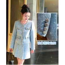 批发<b class='q'>赵</b><b class='q'>丽</b><b class='q'>颖</b>明星<b class='q'>同款</b>外套名媛蓝色小香风套装亮片带钻2025冬女新款上衣