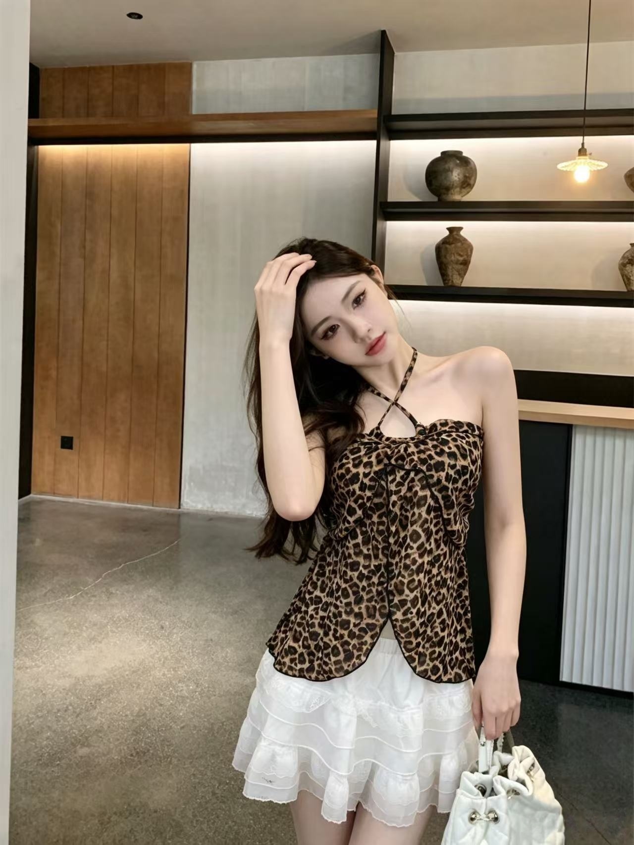 실사 정가 프랑스식 낭만주의 레트로 레오파드 무늬 슬립 행침 목 조끼 차가운 도루 센스 여름 맨위 잘 생긴