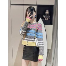 批发小香风<b class='q'>条纹</b>麻花撞色毛衣女2024秋冬新款修身圆领减龄外搭针织开衫