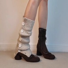 批发2025秋冬新款<b class='q'>甜美</b>蝴蝶结粗跟瘦瘦靴女靴货号