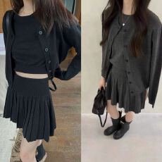 批发针织套装慵懒三件套无袖圆领针织背心外搭开衫<b class='q'>百褶</b><b class='q'>短裙</b>气质学院风