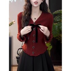 批发秋冬新款韩版修身显瘦V领短款长袖复古红色针织<b class='q'>开衫</b>外套女