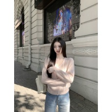 批发famouswang春季新款早春仙仙<b class='q'>马海毛</b>柔柔粉色针织<b class='q'>开衫</b>背心两件套