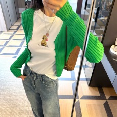 批发麻头MATOU 设计感印花小狗短袖外搭韩系显白<b class='q'>修身</b>针织开衫两件套