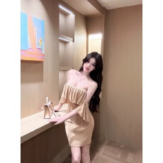 批发WW定制舞茶小调抹胸纯欲风法式包臀<b class='q'>连衣裙</b>针织春夏修身短裙子