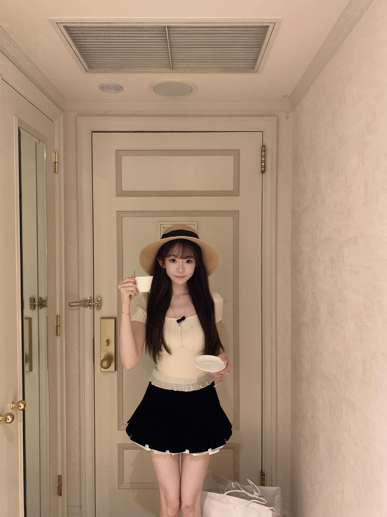 trois couleurs 여름 하우스 개체 중년 miu 시리즈 전체 양모 얇고 가벼운 섬세한 니트 반팔