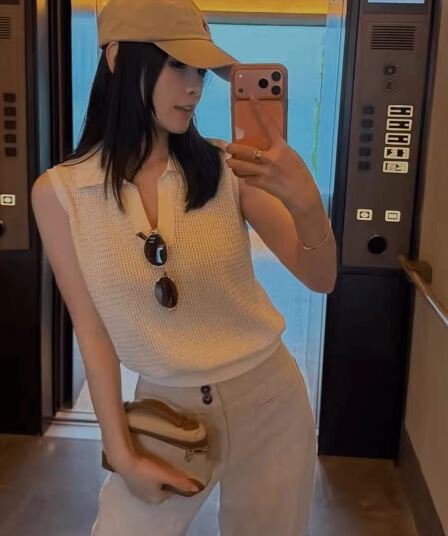 프랑스식 레트로 POLO 칼라 홀로우 아웃 얼음 실크 니트 조끼 여성 여름 얇고 가벼운 통기성 슬림해 보이는 다용도 민소매 맨위