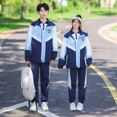 批发实拍情侣装秋<b class='q'>冬</b>学生班服校服冲锋衣四件套外套68 毛毛45