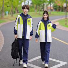 批发实拍<b class='q'>情侣装</b>秋冬学生班服校服冲锋衣四件套外套68 毛毛45