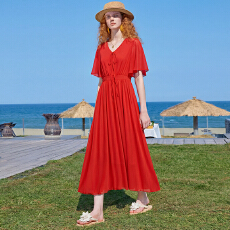 批发夏季新款气质雪纺连衣裙女遮肉显瘦高腰度假风沙滩纯色V领长裙子