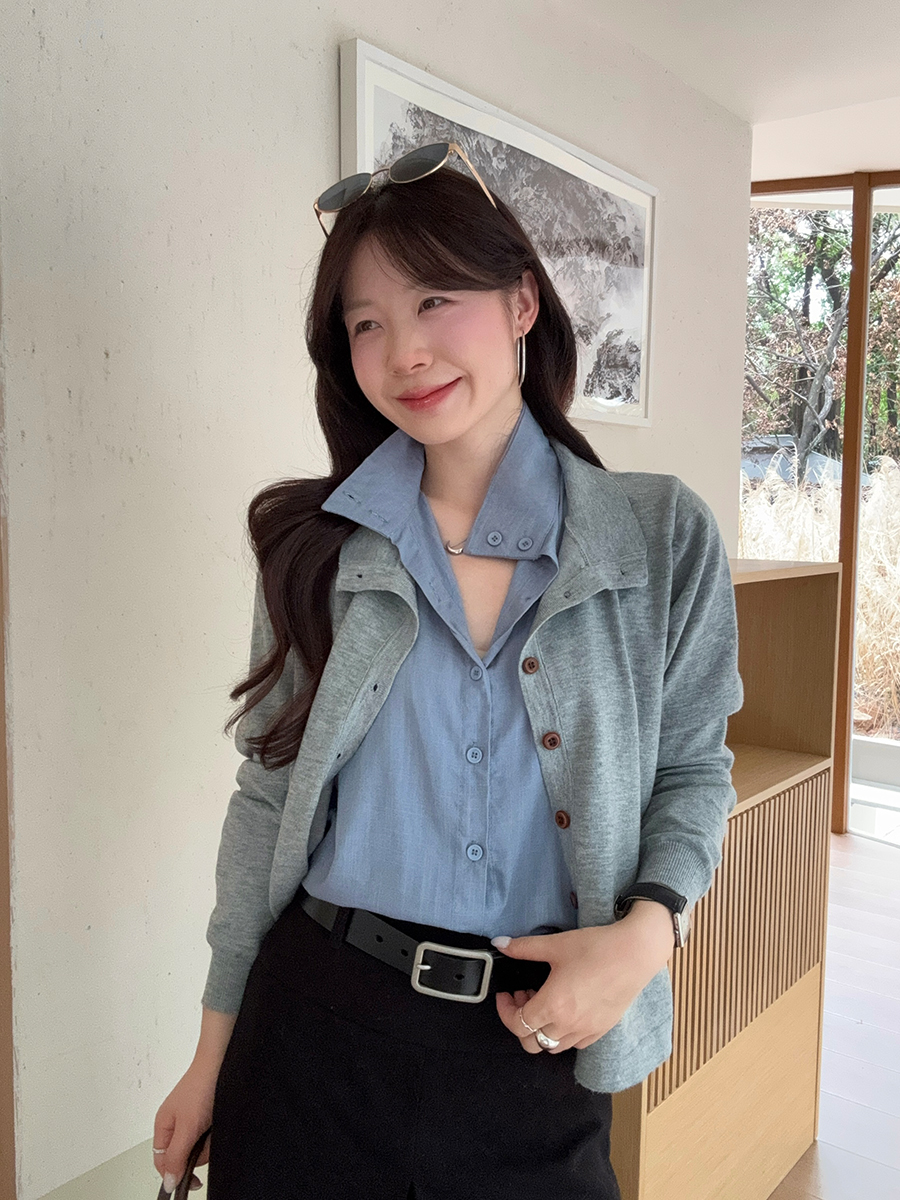 BY35303# 大码韩系假两件拼色长袖针织衫女新款秋季气质设计感上衣 服裝批發女裝批發服飾貨源