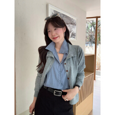 批发实拍 <b class='q'>大码</b>韩系假两件拼色长袖针织衫女新款秋季气质设计感上衣