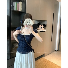 批发实拍～大码胖mm法式气质甜美风波点短袖衬衫蕾丝花边绝美<b class='q'>小衫</b>上衣