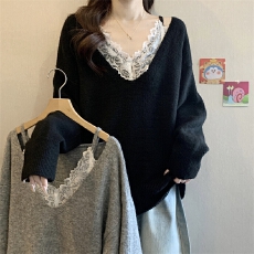 批发实拍～大码胖MM显瘦减龄百搭蕾丝边V领套头假两件套毛衣