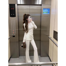 批发已保护 2025秋冬纯欲风<b class='q'>中长款</b>单边开叉加绒小衫女士修身上衣打底