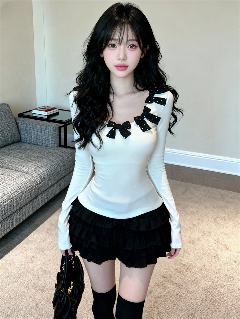 있음 보호 봄 새로운 디자인 센스 달콤함 나비 매듭 u 칼라 티셔츠 여성 몸매 가꾸기 슬림해 보이는 긴팔 만나는 맨위