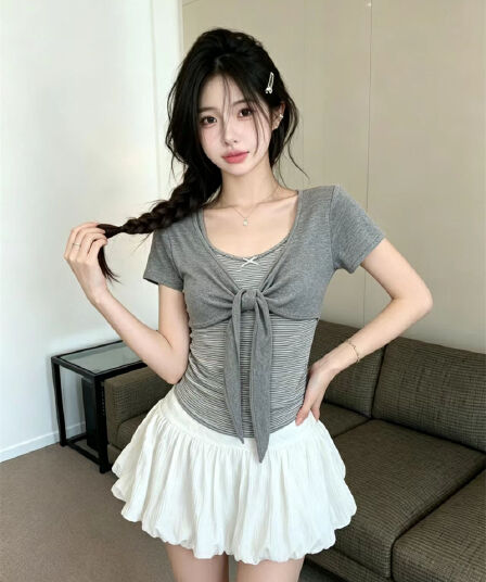 있음 보호 여름 켜기 새로운 한 부서 품격 페이크 레이어드 스트라이프 패치워크 맨위 여성 슬림해 보이는 반팔 티셔츠 여성 작은 셔츠