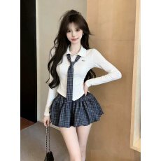批发已保护 <b class='q'>秋</b>上新！学院风纯欲套装女翻领刺绣长袖T恤+格纹半裙+领带