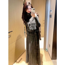批发<b class='q'>通勤</b>风毛衣半身裙套装女冬季收腰绑带轻奢三件套2025新款