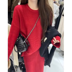 批发2025冬季新款洋气圆领百针织衫+显瘦半身裙两件套女