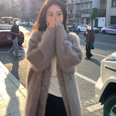 批发韩系慵懒高级感水貂绒毛衣外套女<b class='q'>秋</b>冬外穿中长款奶fufu软糯厚开衫