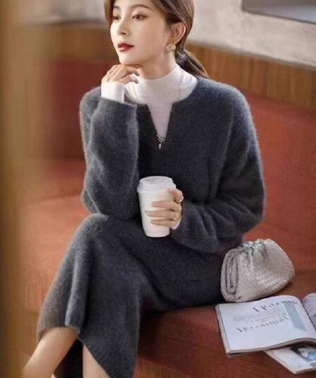 2026 새로운 느긋한 바람 세트 여성 라운드 넥 루즈핏 빅 사이즈 스웨터 두 조각 치마 패션 니트 양모 치마