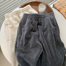 批发毛茸茸保暖冬季新款加厚加绒<b class='q'>哈伦裤</b>女