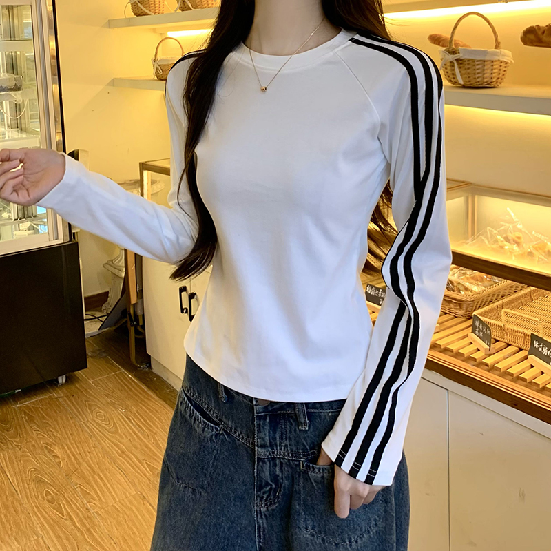 MY17010# 美式辣妹撞色插肩圆领三条杠长袖T恤女秋季修身短上衣内搭打底衫女裝貨源服裝批發