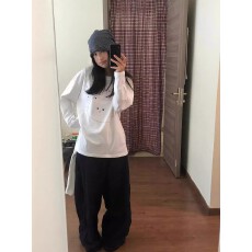 批发少女<b class='q'>可爱</b>创意斑点猫咪印花宽松百搭纯棉长袖圆领T恤上衣