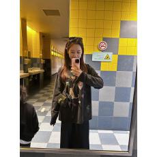 批发韩系小众金钱豹合集卡通<b class='q'>印花</b>水洗黑色休闲宽松纯棉长袖<b class='q'>T</b><b class='q'>恤</b>