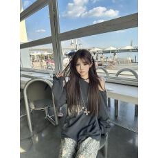 批发国潮牌超好看猫咪印花斜肩长袖T恤女<b class='q'>春</b>秋原宿风百搭气质甜美上衣