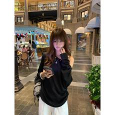 批发韩系别致纽扣斜肩长袖t恤女2026新款设计感小众甜辣上衣