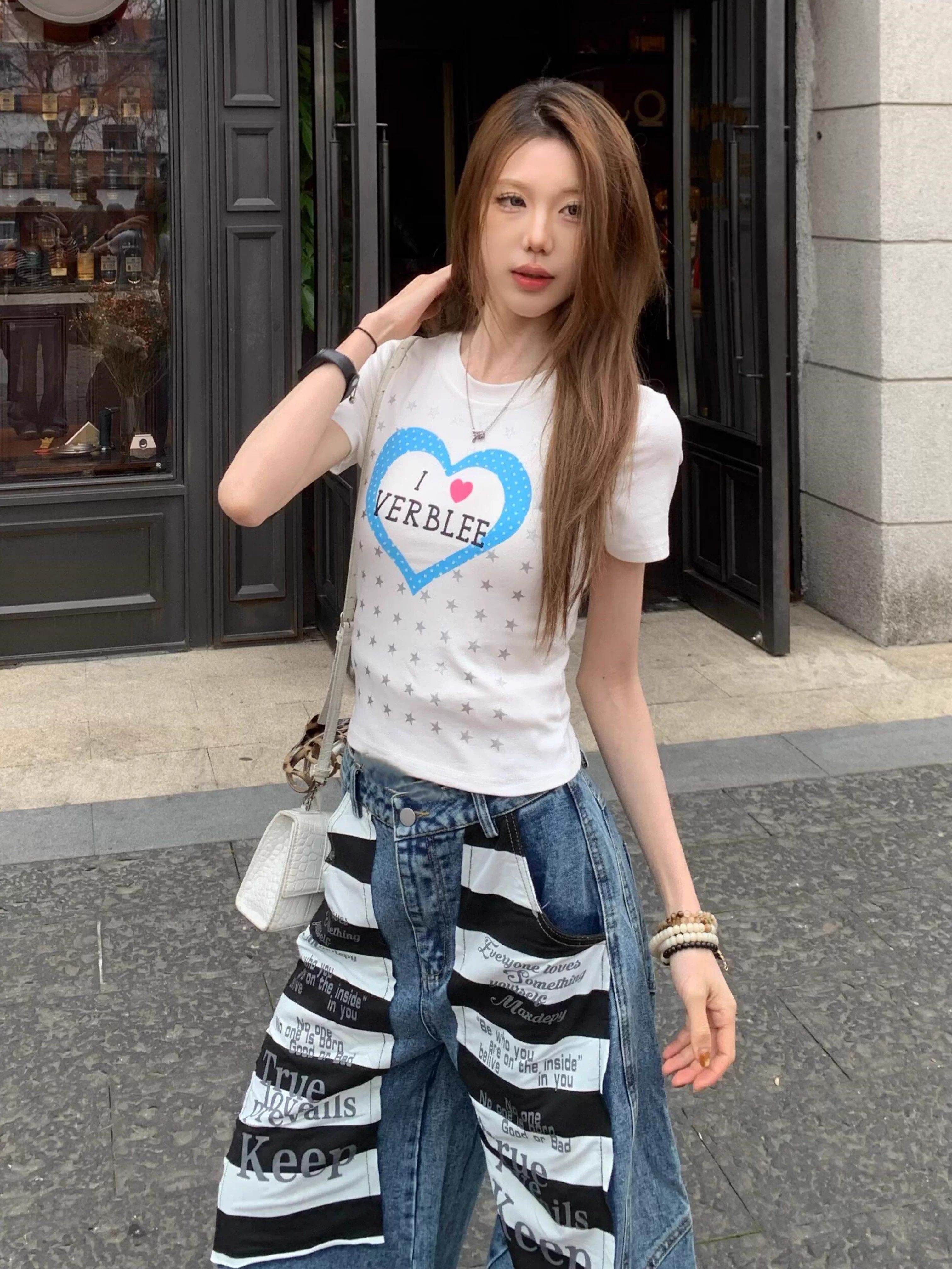 한 부서 달콤한 자매 바람 별 전체 인쇄 라운드 넥 긍정적 인 어깨 반팔 티셔츠 여성 여름 쇼트 스타일 몸매 가꾸기 슬림해 보이는 신축성 맨위