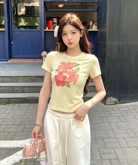 한 부서 연령 감소 패션 꽃 프린트 황색 반팔 티셔츠 여성 여름 순수한 욕망 슬림해 보이는 맨위