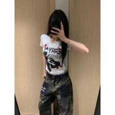 批发辣妹<b class='q'>紧身</b>掐腰短袖V领<b class='q'>T</b><b class='q'>恤</b>女夏季小众设计感白色短上衣