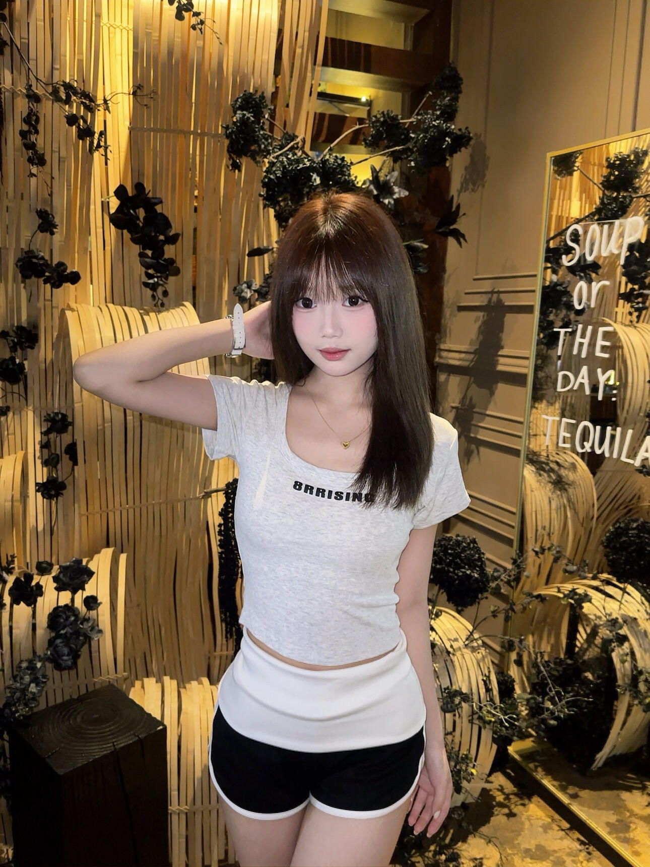 섹시함 순수한 욕망 바람 u 칼라 반팔 티셔츠 여성 여름 쇼트 스타일 화이트 회색