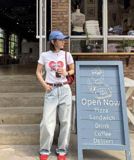 하트 배색 알파벳 프린트 몸매 가꾸기 쇼트 스타일 반팔 티셔츠 여성