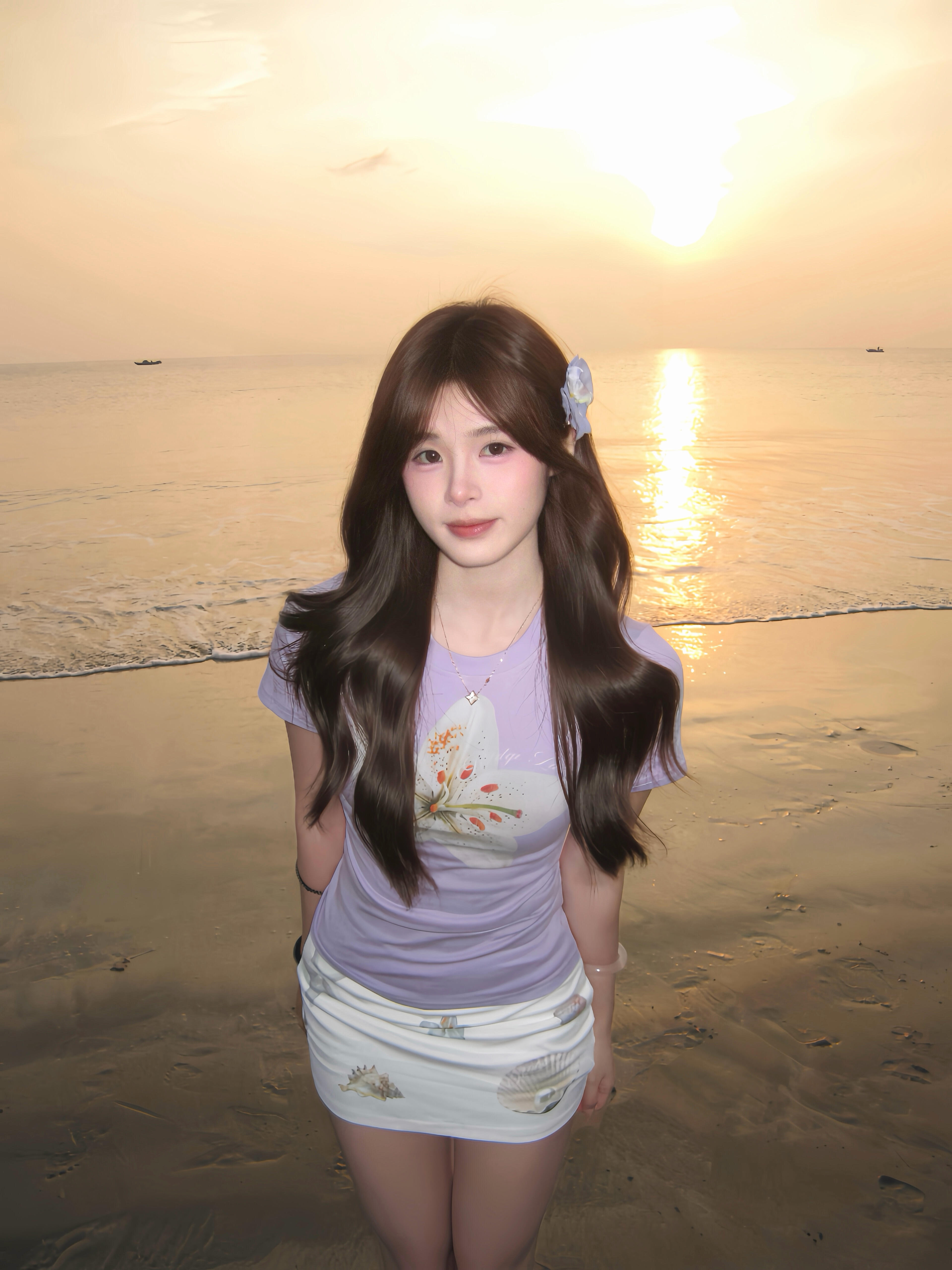 핫걸 바람 긍정적 인 어깨 반팔 티셔츠 여성 여름 꽃무늬 프린트 몸매 가꾸기 슬림해 보이는 도파민 착용 가져 가라. 보라색 맨위 트렌디