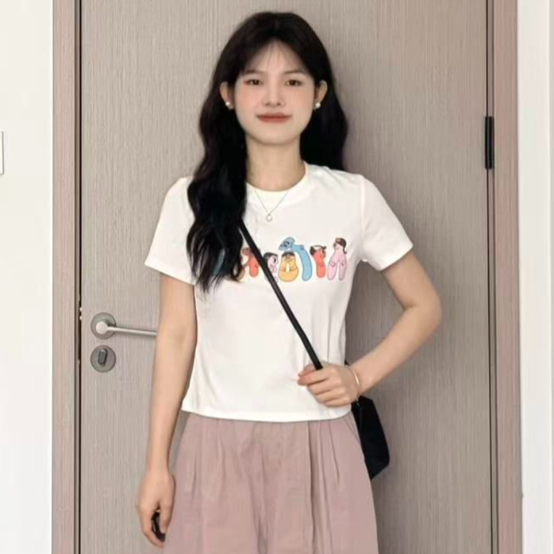 레트로 화이트 알파벳 귀여운 만화 프린트 반팔 티셔츠 여성 긍정적 인 어깨 여름 새로운 디자인 센스 맨위