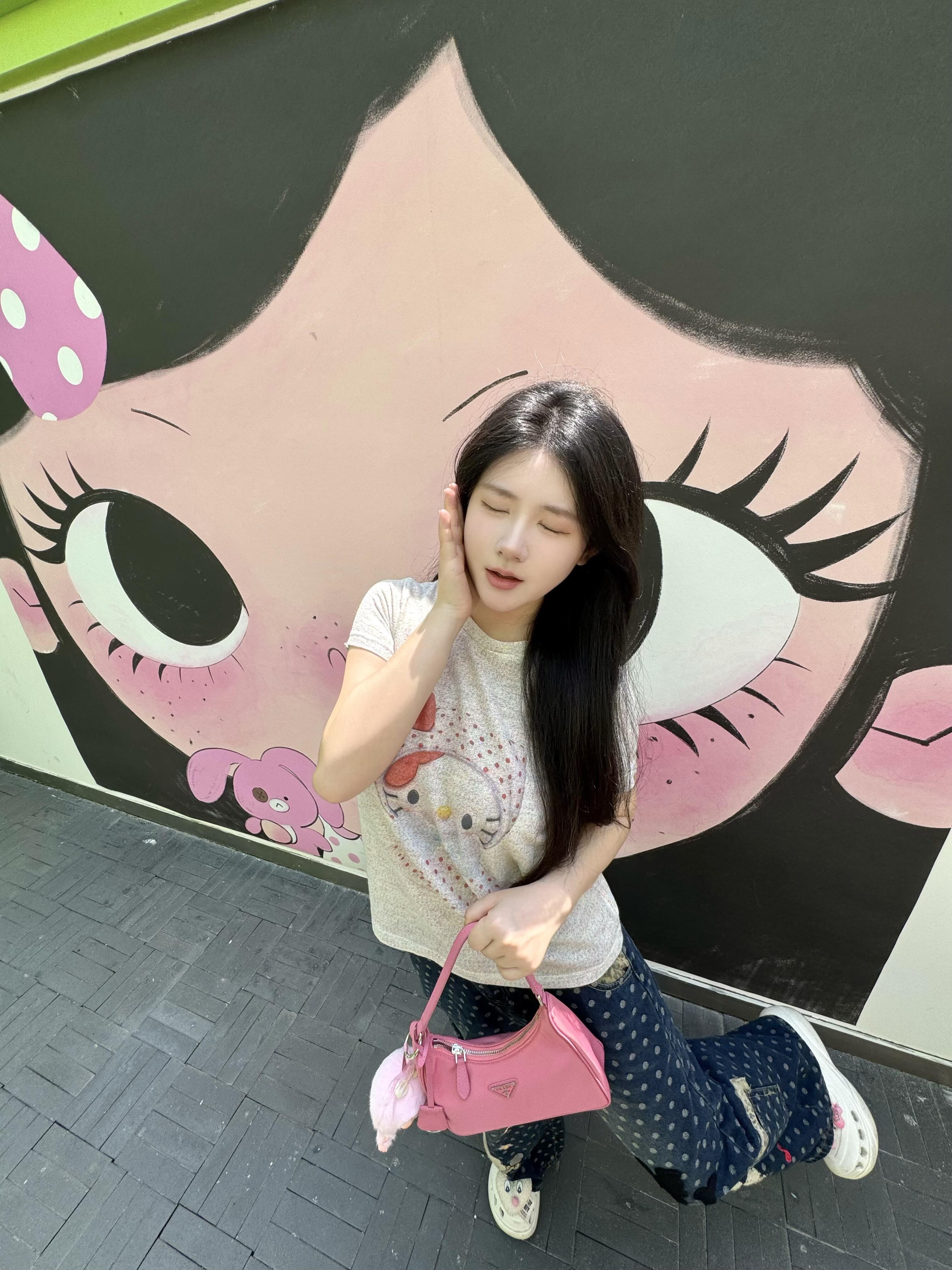 얇은 스타일 통기성 재미있는 낙서 색상 실 맨위 여성 여름 몸매 가꾸기 프린트 반팔 티셔츠