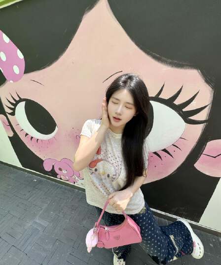 얇은 스타일 통기성 재미있는 낙서 색상 실 맨위 여성 여름 몸매 가꾸기 프린트 반팔 티셔츠