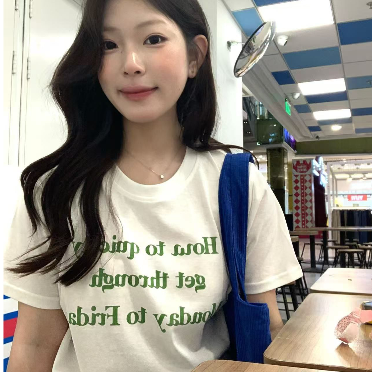 한 부서 바람 배색 알파벳 라운드 넥 반팔 티셔츠 여성 다용도 미니멀리즘 캐주얼 슬림해 보이는 긍정적 인 어깨 의류 여름