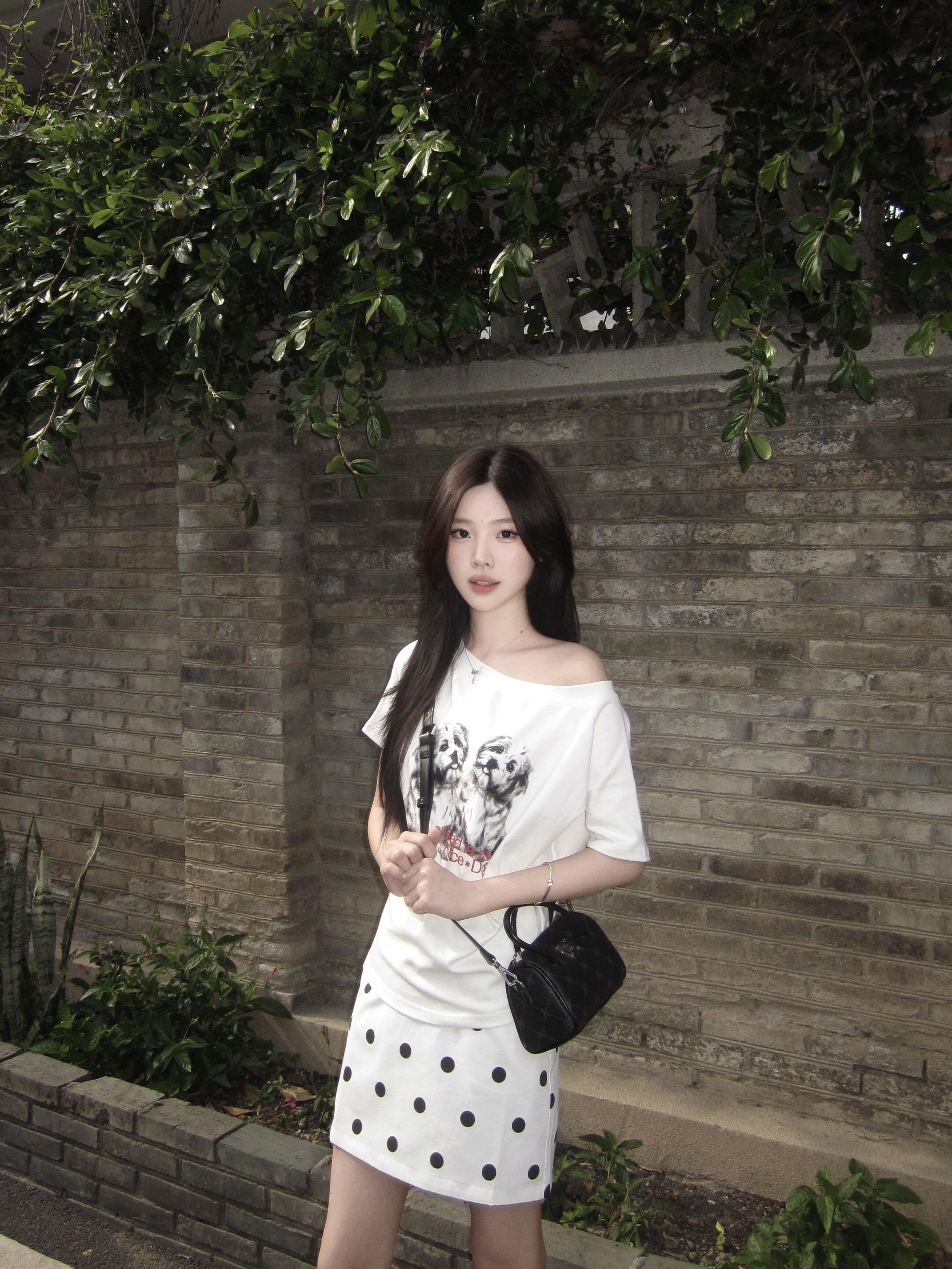 아메리칸 레트로 비스듬한 어깨 강아지 프린트 반팔 티셔츠 여성 자이언트 잘 생긴 ~ 중 느긋한 캐주얼 핫걸 다용도 맨위 트렌디